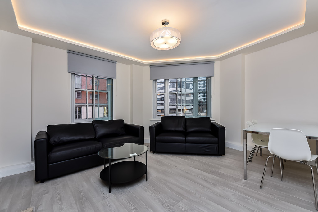A newly renovated two Bedrooms Apartment on Main Edgware Road W2